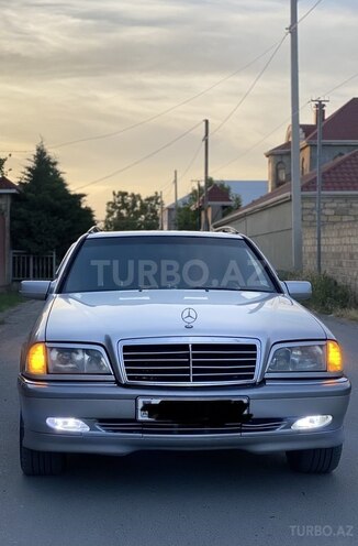 Mercedes C 220 2000, 302,000 km - 2.2 l - Bərdə
