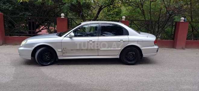 Hyundai Sonata 2003, 382,000 km - 2.0 l - Quba