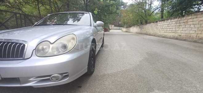 Hyundai Sonata 2003, 382,000 km - 2.0 l - Quba