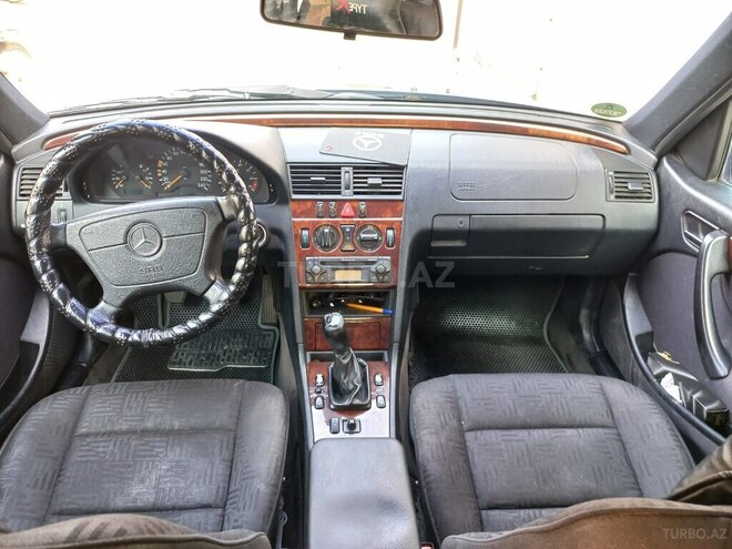 Mercedes C 180 1999, 324,400 km - 1.8 л - Ağstafa