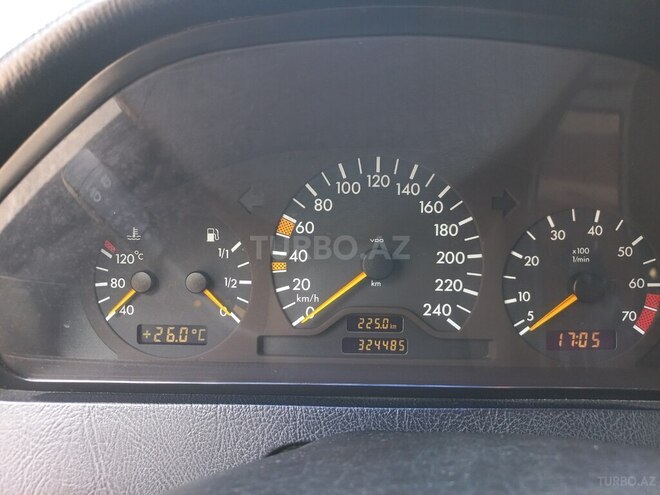 Mercedes C 180 1999, 324,400 km - 1.8 л - Ağstafa
