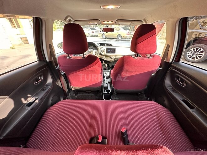 Toyota Vitz 2014, 81,000 km - 1.3 l - Bakı