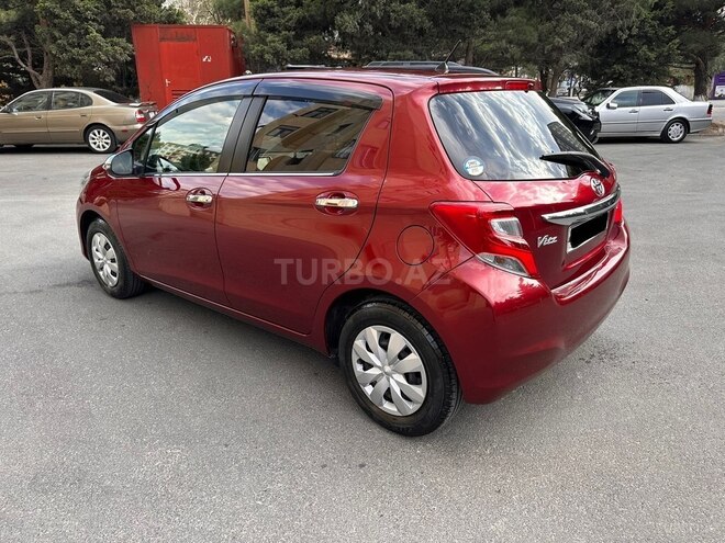 Toyota Vitz 2014, 81,000 km - 1.3 l - Bakı
