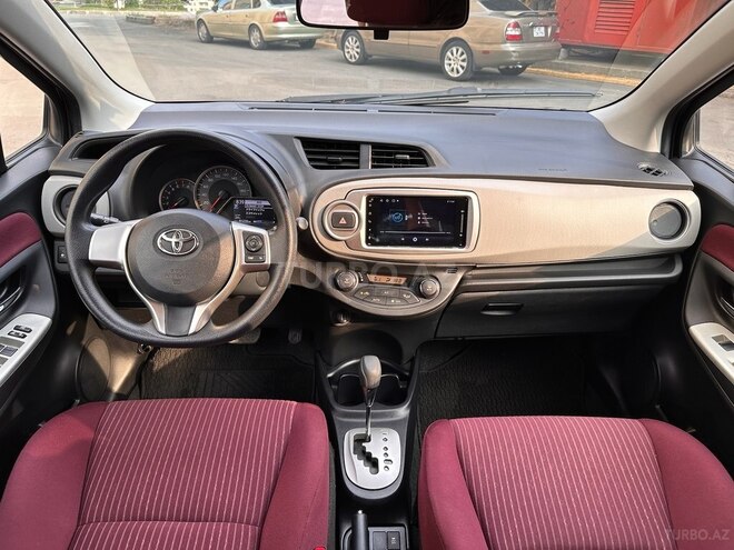 Toyota Vitz 2014, 81,000 km - 1.3 l - Bakı