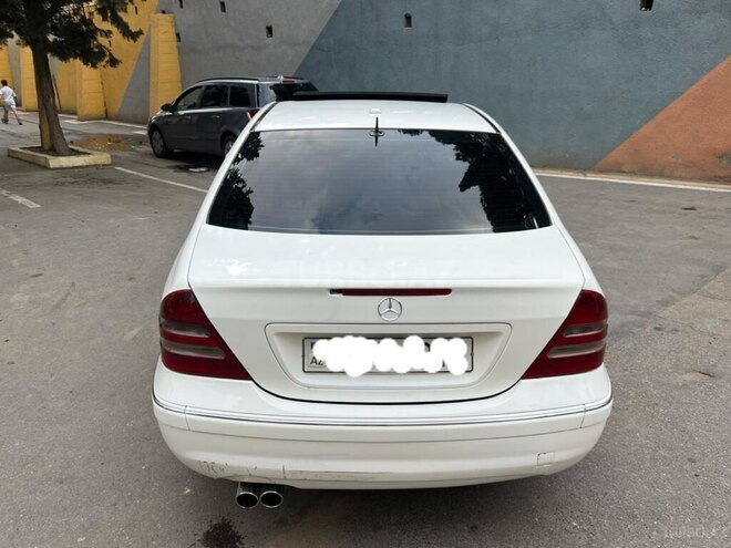 Mercedes C 230 2005, 174,000 km - 2.5 l - Bakı