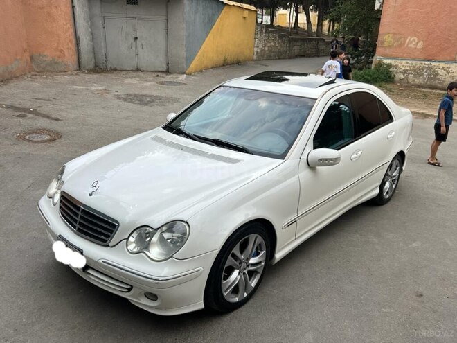 Mercedes C 230 2005, 174,000 km - 2.5 l - Bakı