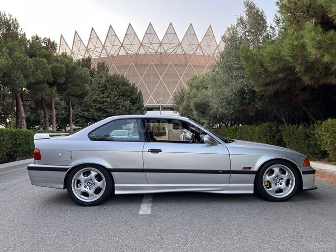 BMW 325 1992, 416,000 km - 2.0 l - Bakı