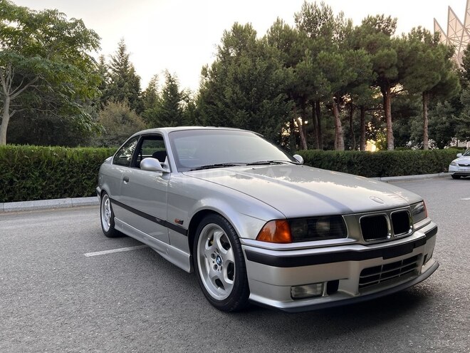 BMW 325 1992, 416,000 km - 2.0 l - Bakı