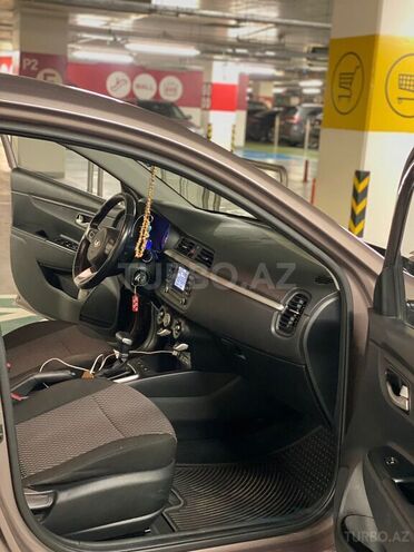 Kia Rio 2018, 47,500 km - 1.6 l - Bakı