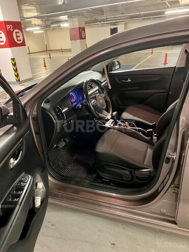 Kia Rio 2018, 47,500 km - 1.6 l - Bakı