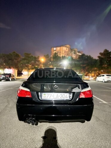 BMW 525 2009, 299,000 km - 2.5 л - Bakı