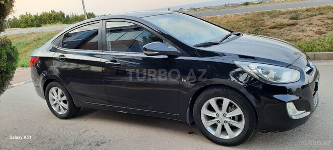 Hyundai Accent 2011, 245,000 km - 1.6 l - Şəmkir