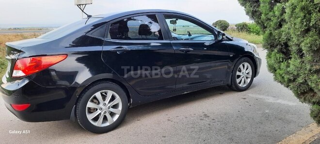 Hyundai Accent 2011, 245,000 km - 1.6 l - Şəmkir