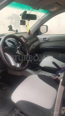 Mitsubishi L200 2012, 313,000 km - 2.5 l - Bakı