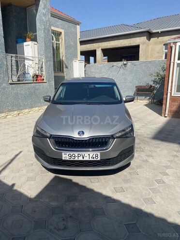 Skoda Rapid 2021, 166,000 km - 1.6 л - Bakı