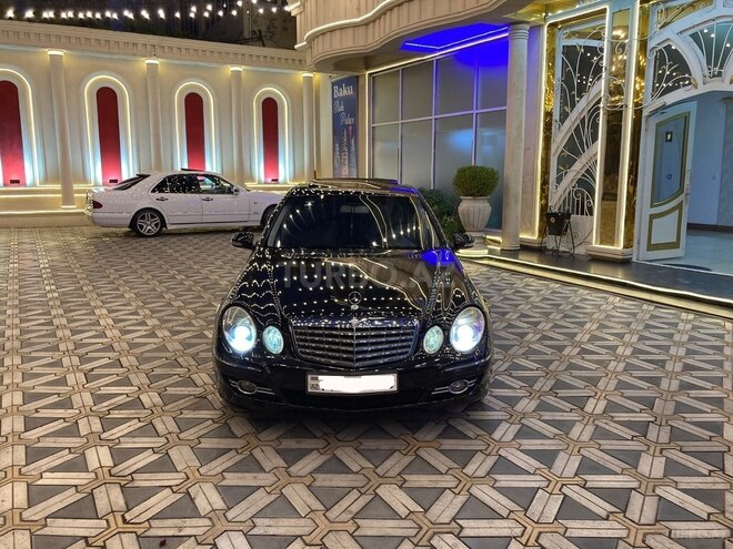 Mercedes E 350 2007, 273,300 km - 3.5 l - Bakı