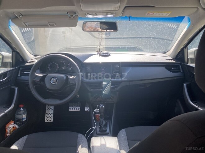 Skoda Rapid 2021, 166,000 km - 1.6 л - Bakı