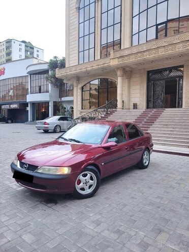 Opel Vectra 1997, 300,000 km - 1.6 l - Sumqayıt