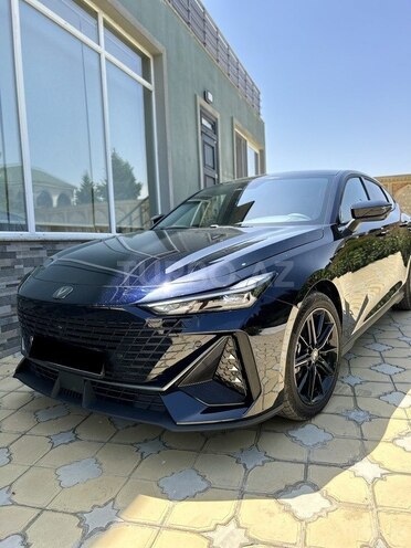 Changan Uni-V 2023, 2,200 km - 1.5 l - Bakı