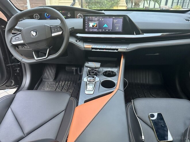 Changan Uni-V 2023, 2,200 km - 1.5 l - Bakı