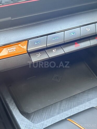 Changan Uni-V 2023, 2,200 km - 1.5 l - Bakı