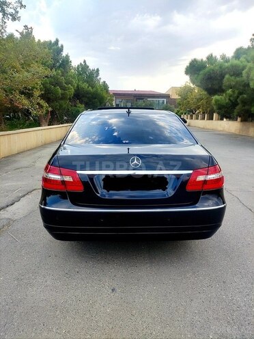 Mercedes E 220 2010, 289,000 km - 2.2 l - Bakı