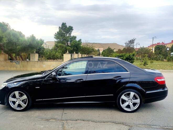 Mercedes E 220 2010, 289,000 km - 2.2 l - Bakı