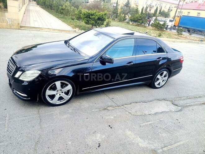 Mercedes E 220 2010, 289,000 km - 2.2 l - Bakı