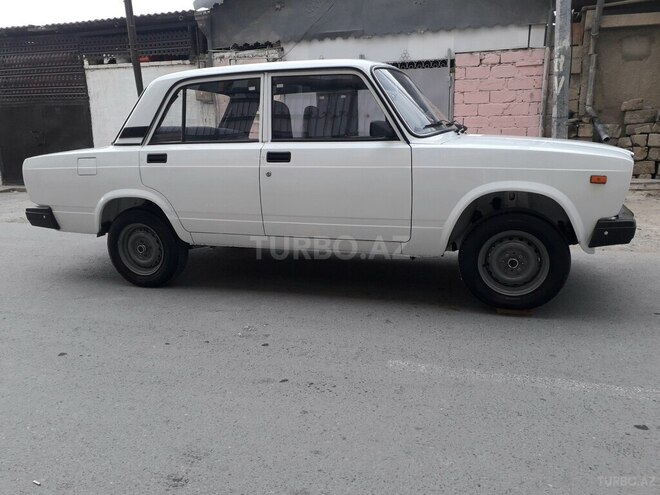 LADA (VAZ) 2107 2009, 86,000 km - 1.6 l - Bakı