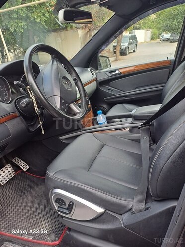 Mercedes GL 550 2006, 251,700 km - 5.5 л - Bakı