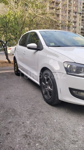 Volkswagen Polo 2010, 264,637 km - 1.4 l - Bakı