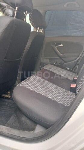 Volkswagen Polo 2010, 264,637 km - 1.4 l - Bakı