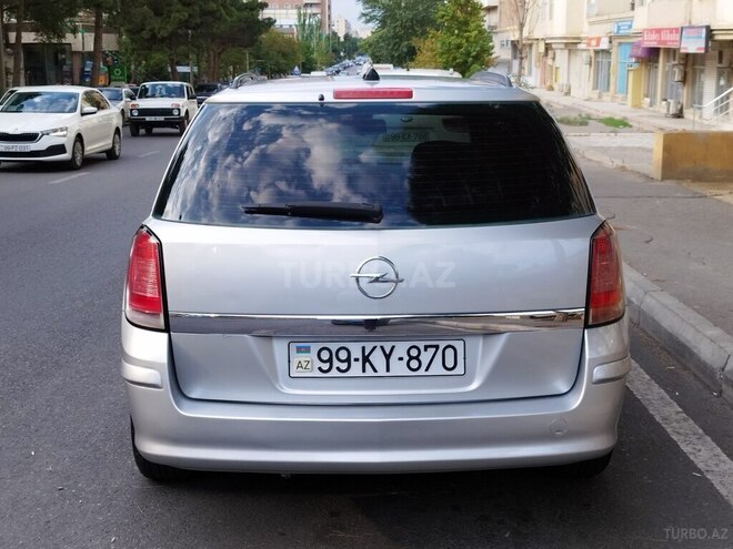 Opel Astra 2006, 210,000 km - 1.3 l - Bakı