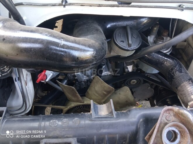 Mercedes 208 D 1992, 287,400 km - 2.3 л - Ağdaş