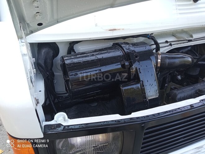 Mercedes 208 D 1992, 287,400 km - 2.3 л - Ağdaş
