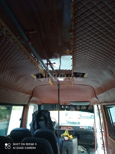 Mercedes 208 D 1992, 287,400 km - 2.3 л - Ağdaş
