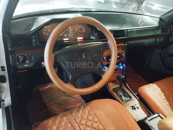 Mercedes E 200 1994, 350,789 km - 2.0 l - Bakı