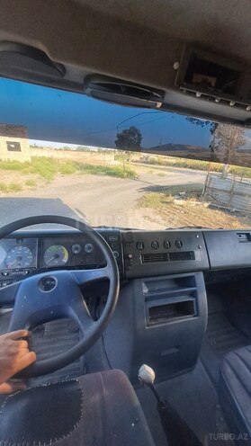 Mercedes Vario 1998, 320,000 km - 4.5 л - Oğuz