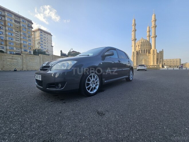 Toyota Corolla 2006, 267,300 km - 1.4 л - Bakı
