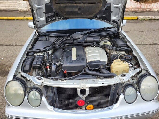 Mercedes E 220 2000, 301,713 km - 2.2 л - Lənkəran