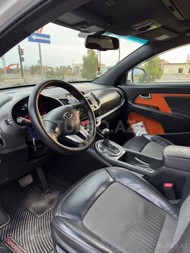 Kia Sportage 2011, 291,000 km - 2.0 л - Yevlax