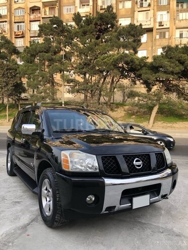 Nissan Armada 2005, 240,000 km - 5.6 l - Bakı