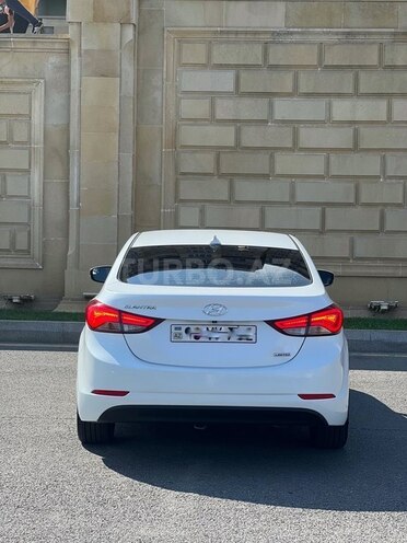 Hyundai Elantra 2014, 154,497 km - 1.8 l - Bakı