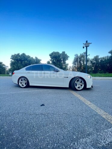 BMW 528 2012, 193,000 km - 2.0 л - Bakı