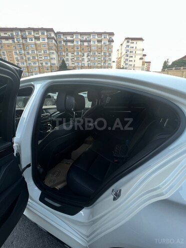 BMW 528 2012, 193,000 km - 2.0 л - Bakı