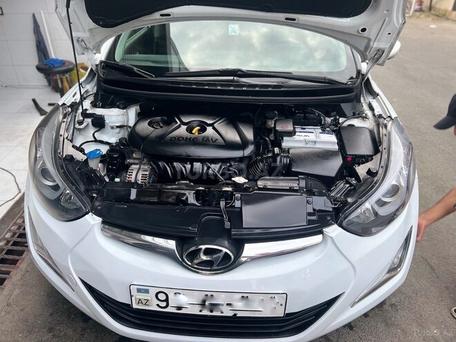 Hyundai Elantra 2014, 154,497 km - 1.8 l - Bakı