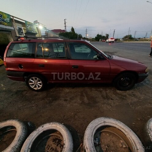 Opel Astra 1995, 255,000 km - 1.6 l - Bakı