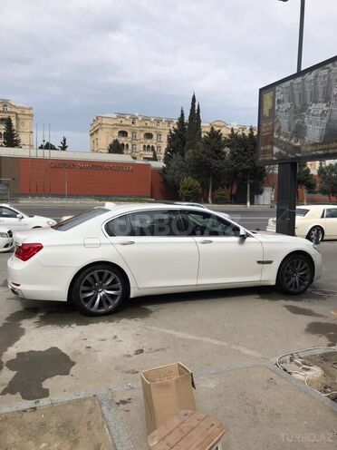 BMW 750 2009, 158,000 km - 4.4 l - Bakı