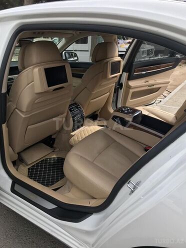 BMW 750 2009, 158,000 km - 4.4 l - Bakı