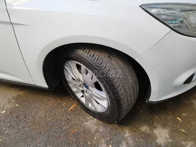 Ford Focus 2014, 179,000 km - 1.6 л - Bakı